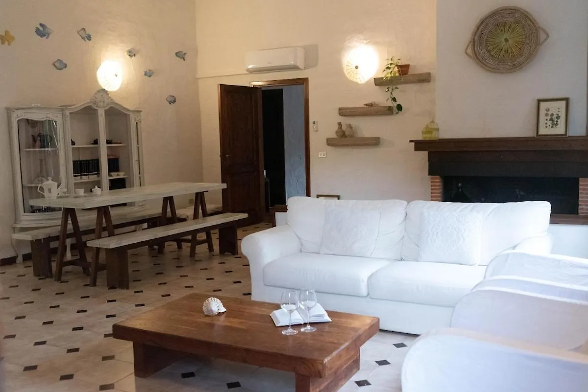 Casa de Férias Domo Ilde E Mare Vila Olbia Itália